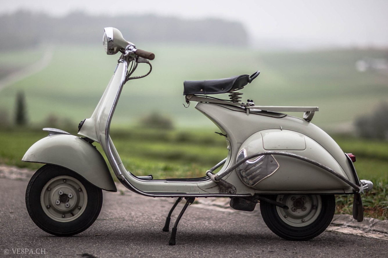 Vespa ACMA 1957, ähnlich wie Faro Basso, GS 150, Vespa GS 160, Vespa SS 180, Vespa O-Lack.jpg