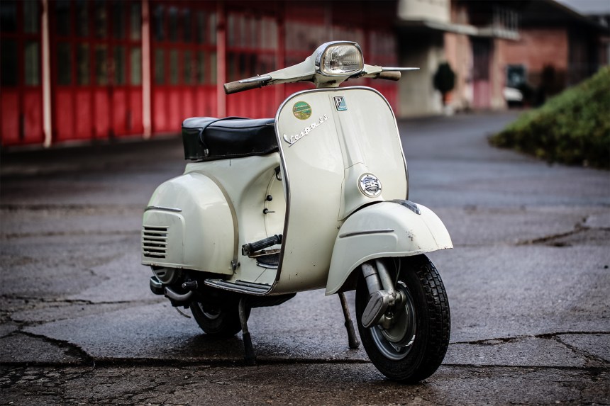 Vespa 180SS 9