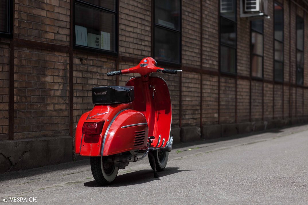 Vespa GTR (Gran Turismo) 125, Rosso Corallo, Jg. 1972, im O-Lack, original Zustand - VE8PA.CH-1-9