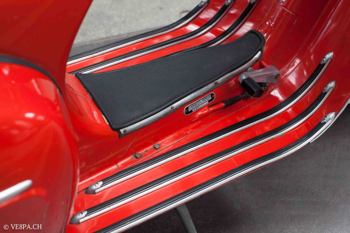 Vespa GTR (Gran Turismo) 125, Rosso Corallo, Jg. 1972, im O-Lack, original Zustand - VE8PA.CH-40