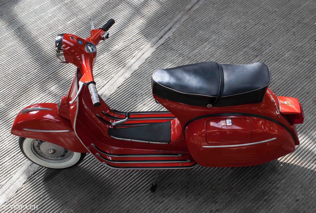 Vespa GTR (Gran Turismo) 125, Rosso Corallo, Jg. 1972, im O-Lack, original Zustand - VE8PA.CH-7-2