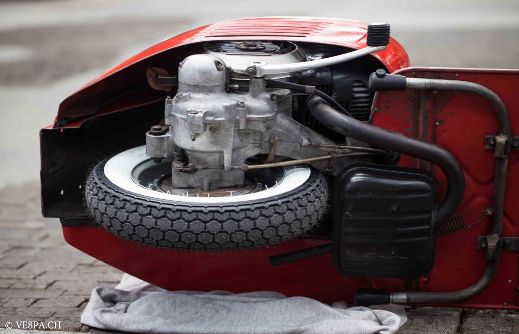 Vespa GTR (Gran Turismo) 125, Rosso Corallo, Jg. 1972, im O-Lack, original Zustand - VE8PA.CH-80